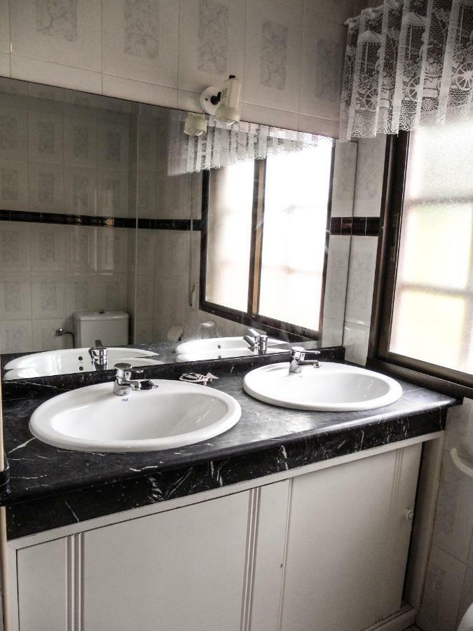 Apartamentos Blanco O Grove Esterno foto
